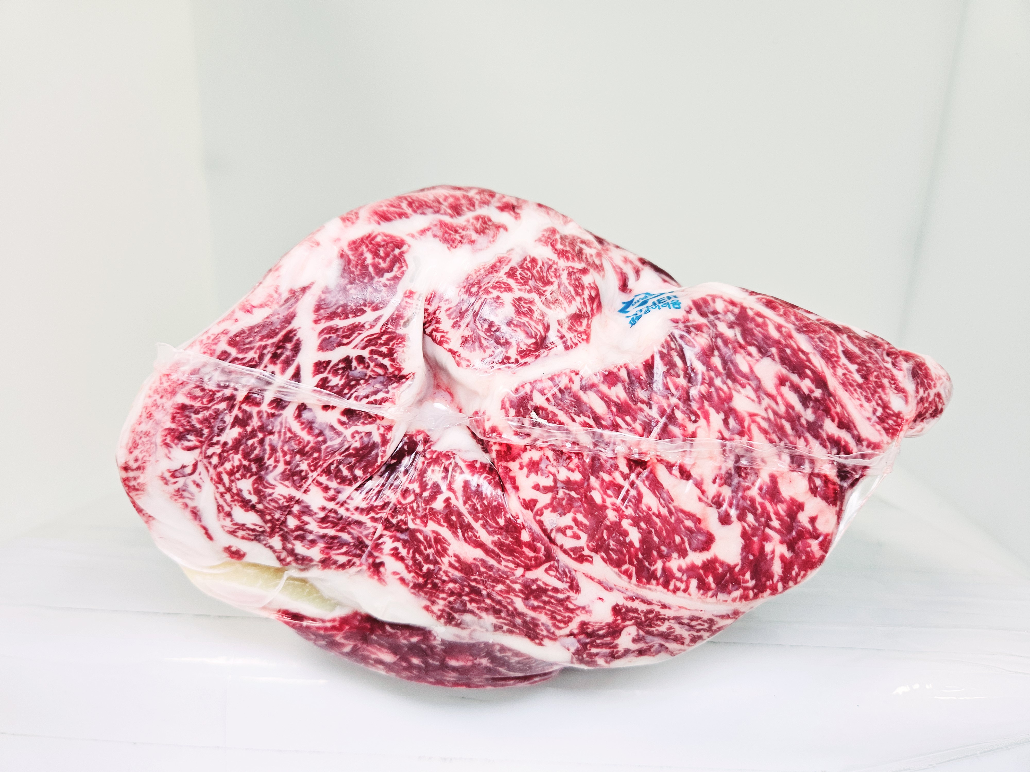 [바른한우]등심(덧살 제거) - 1+ 등급 / 국내산