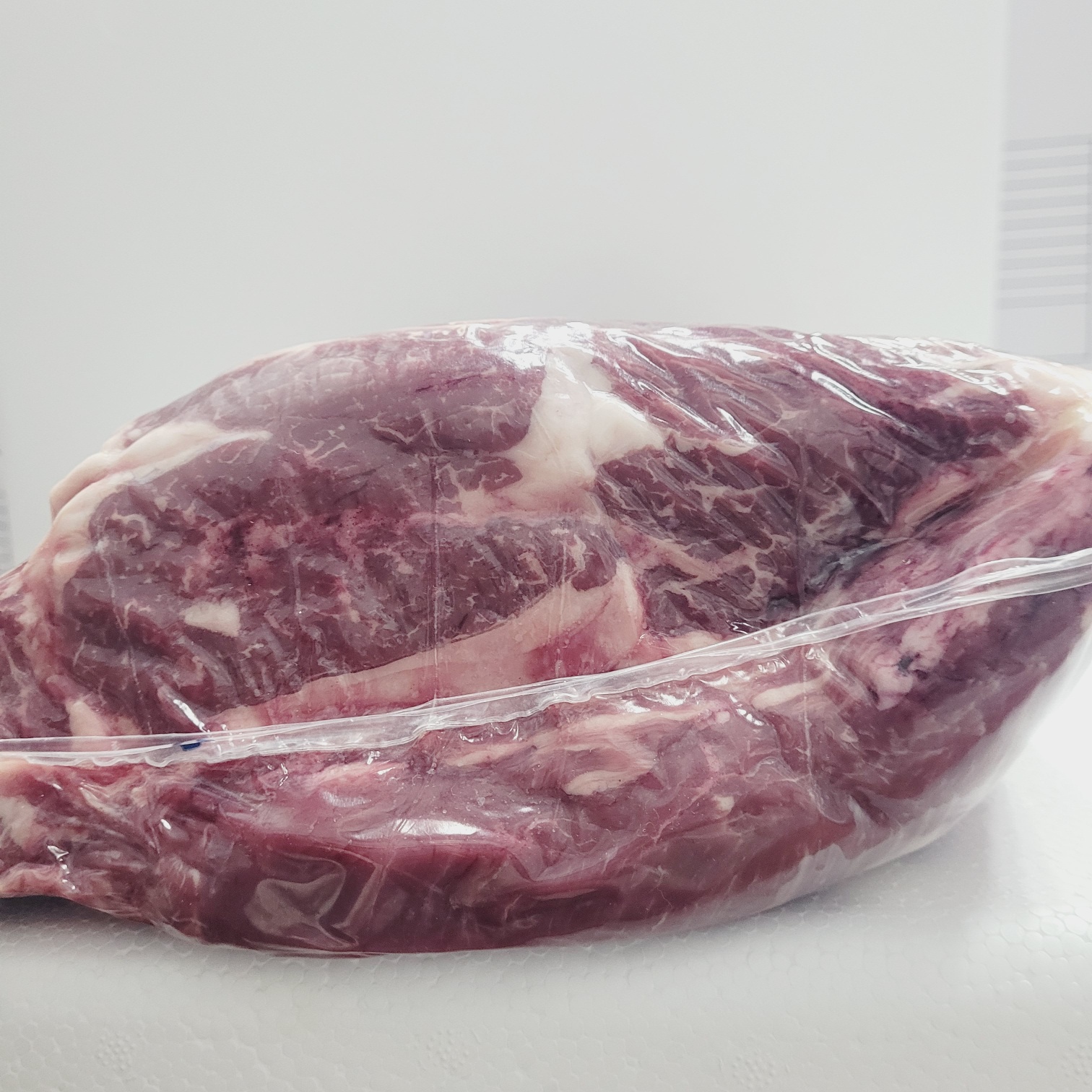 [또바기육우]등심 - 3 등급 / 국내산