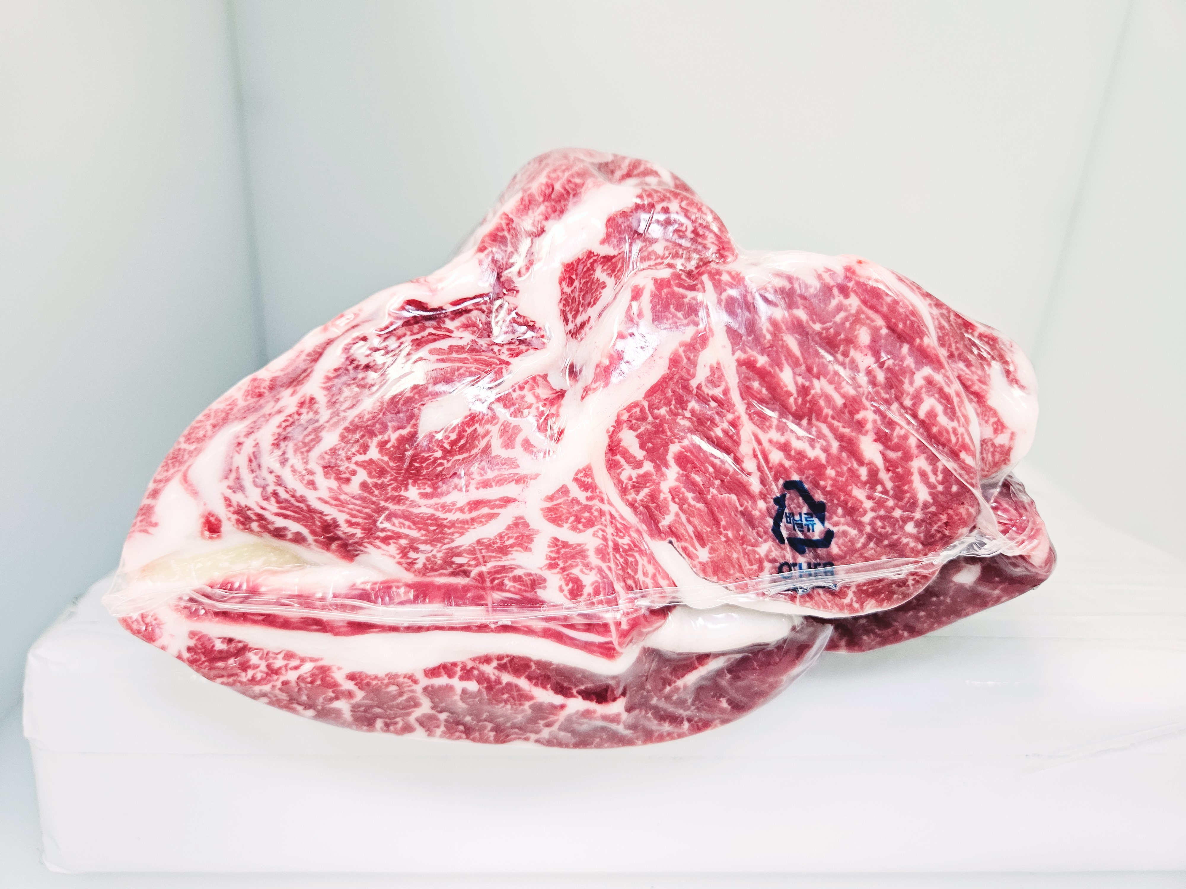 [바른한우]등심 - 1 등급 / 국내산